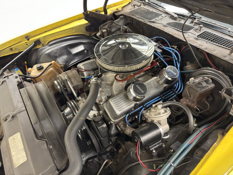 Chevrolet-Camaro-1978-Bright-Yellow-Black-ampamp-White-Ho-26