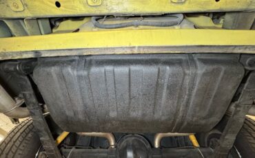 Chevrolet-Camaro-1978-Bright-Yellow-Black-ampamp-White-Ho-3