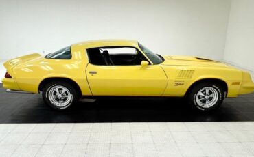 Chevrolet-Camaro-1978-Bright-Yellow-Black-ampamp-White-Ho-48