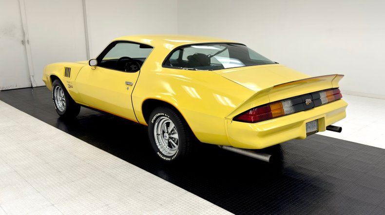 Chevrolet-Camaro-1978-Bright-Yellow-Black-ampamp-White-Ho-6