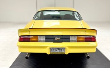 Chevrolet-Camaro-1978-Bright-Yellow-Black-ampamp-White-Ho-7