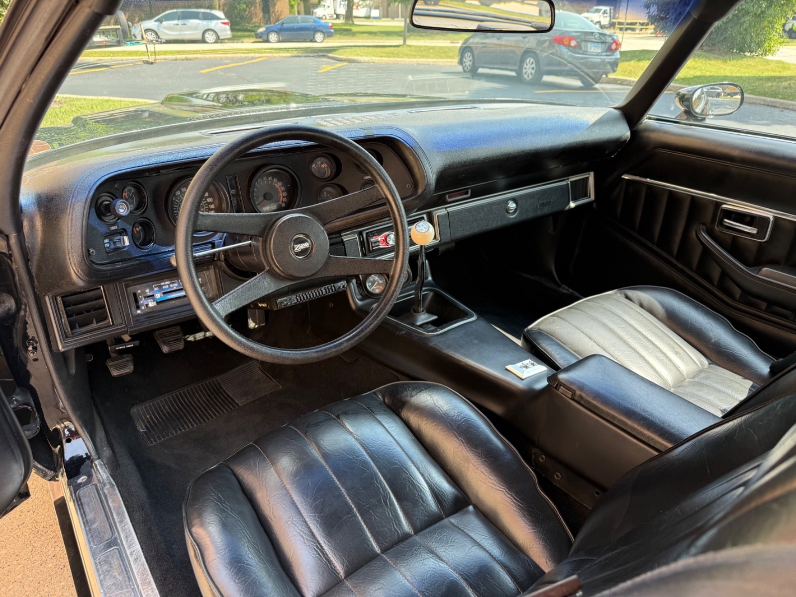 Chevrolet-Camaro-1978-Coupe-23