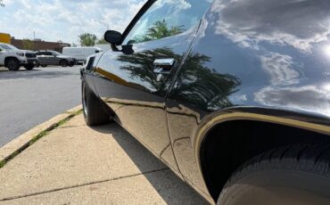 Chevrolet-Camaro-1978-Coupe-5