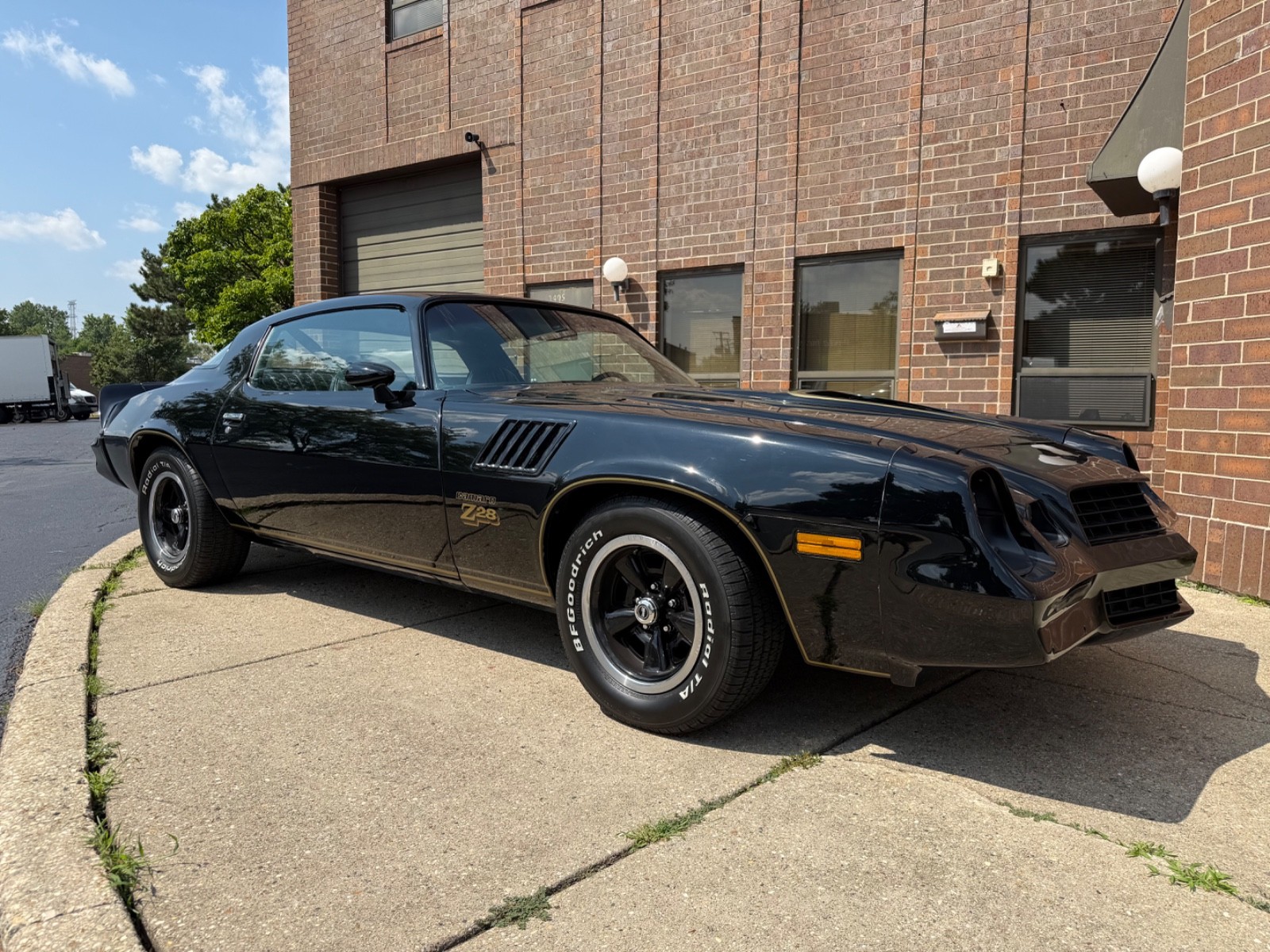 Chevrolet-Camaro-1978-Coupe-9