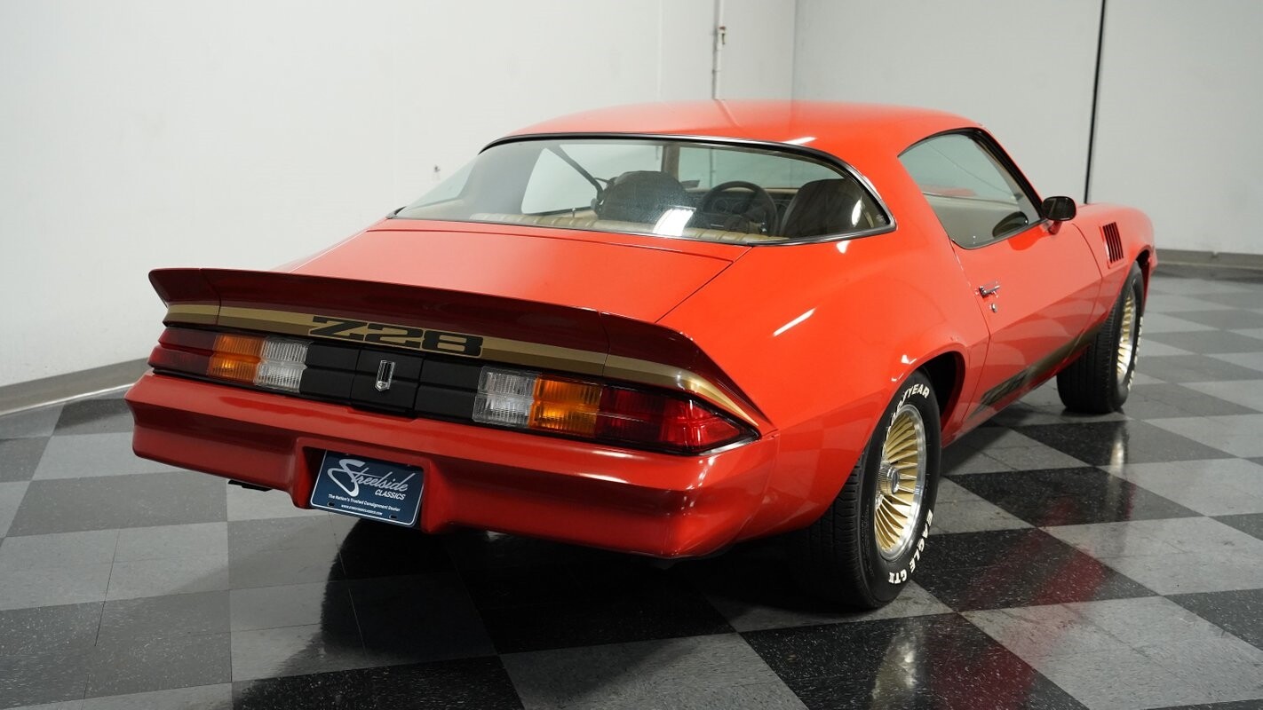 Chevrolet-Camaro-1979-Coupe-10