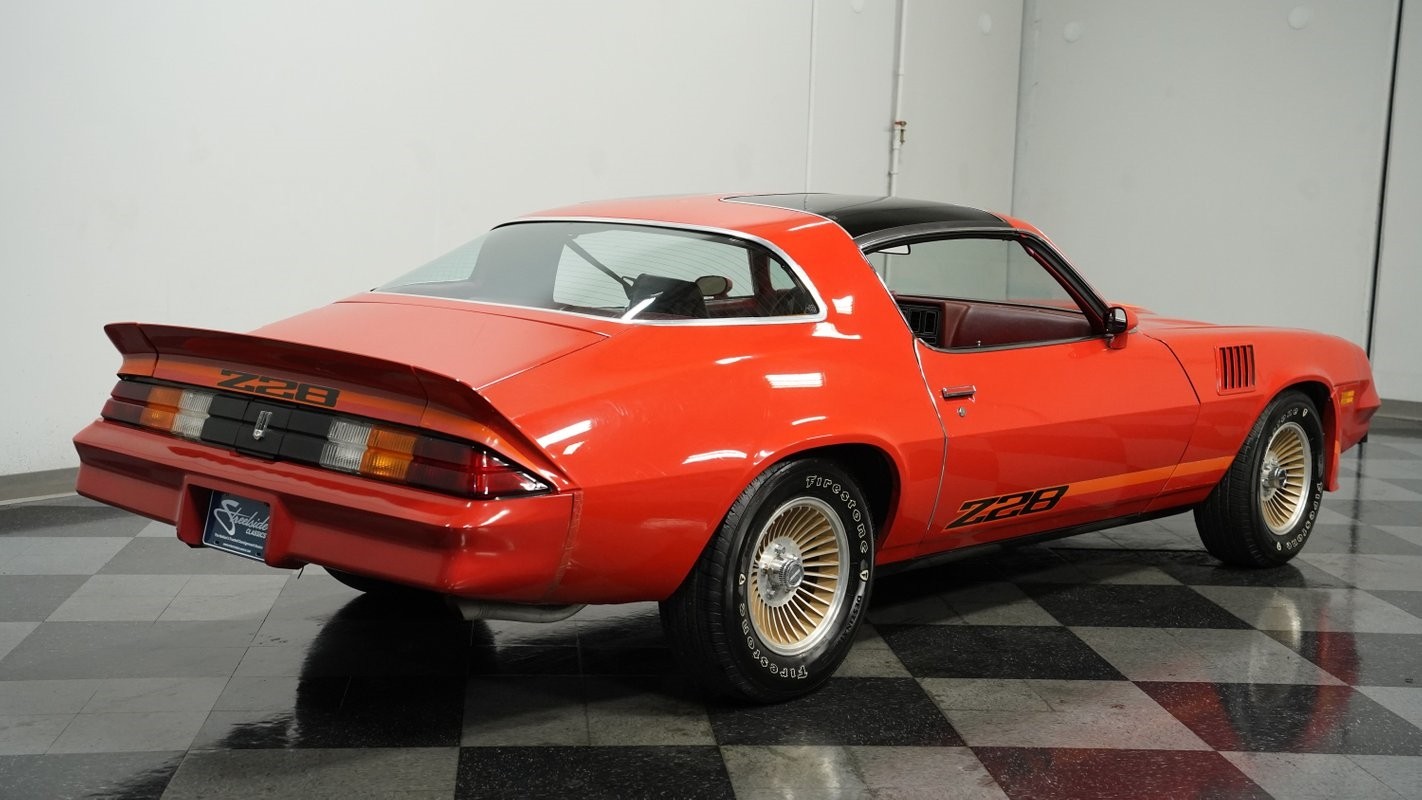 Chevrolet-Camaro-1979-Coupe-11