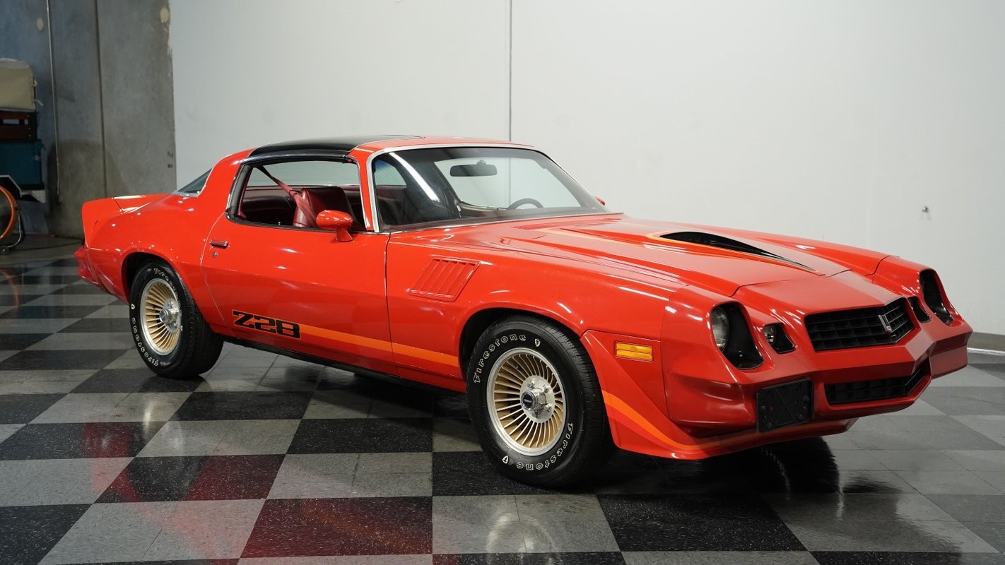 Chevrolet-Camaro-1979-Coupe-13
