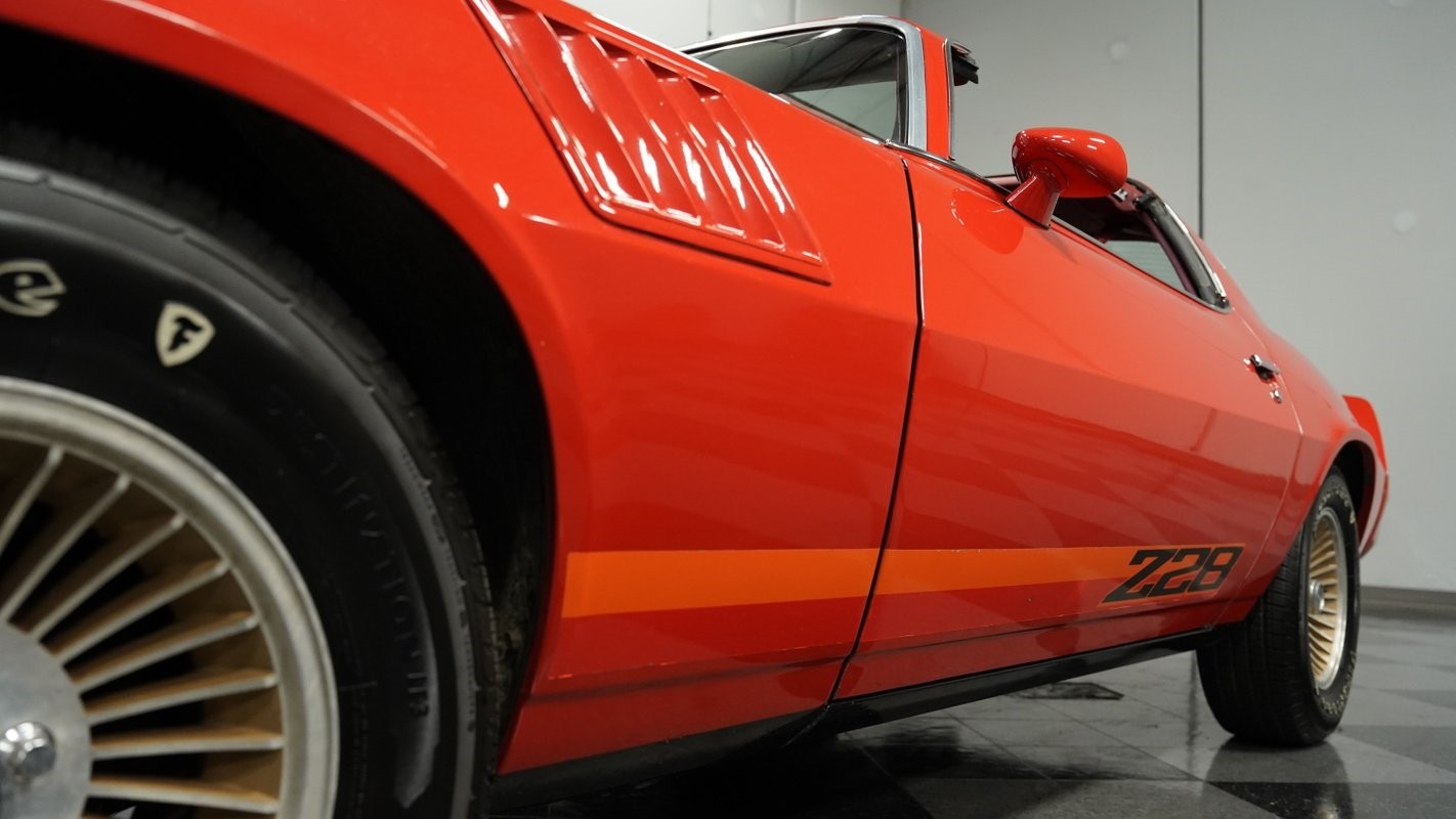 Chevrolet-Camaro-1979-Coupe-18
