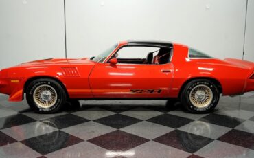 Chevrolet-Camaro-1979-Coupe-2