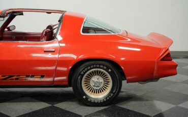 Chevrolet-Camaro-1979-Coupe-21