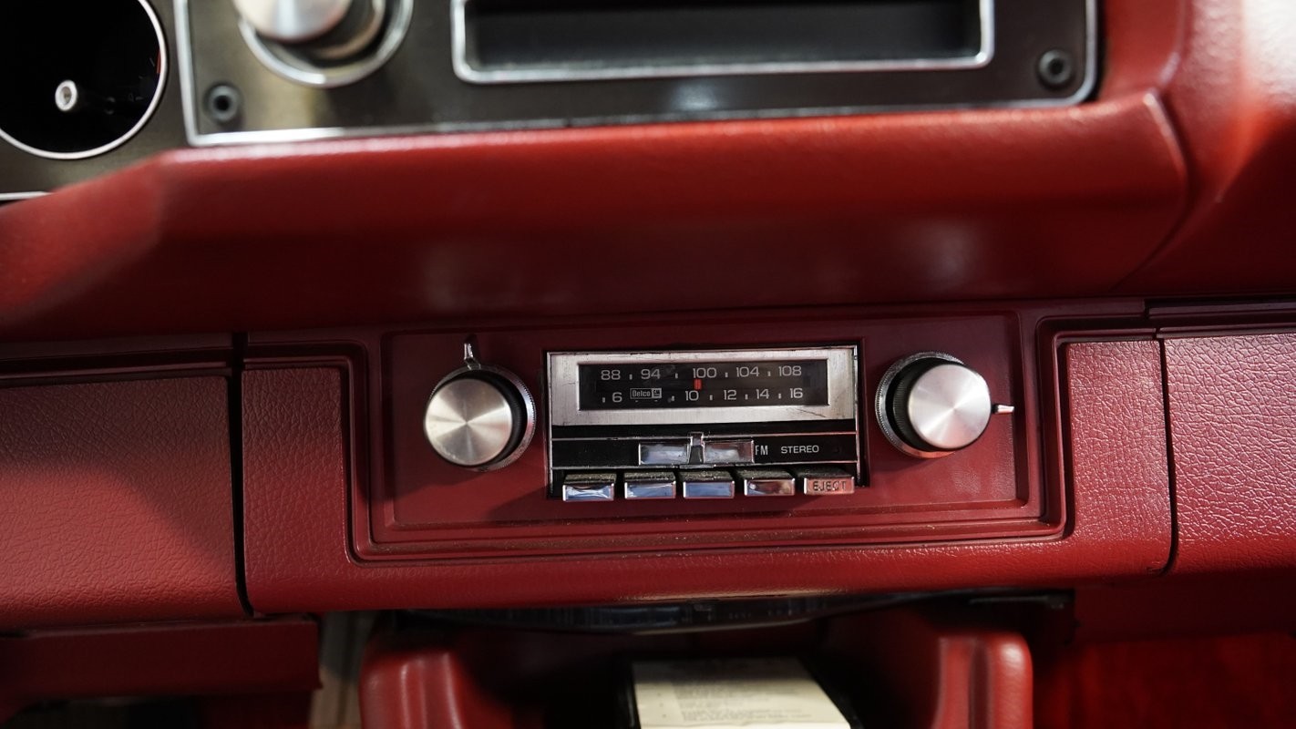 Chevrolet-Camaro-1979-Coupe-35