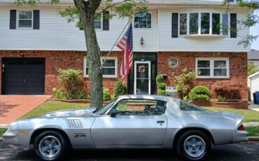 Chevrolet-Camaro-1979-Coupe