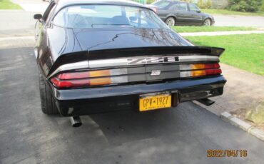 Chevrolet-Camaro-1979-Coupe-5