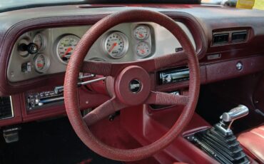 Chevrolet-Camaro-1979-Coupe-7