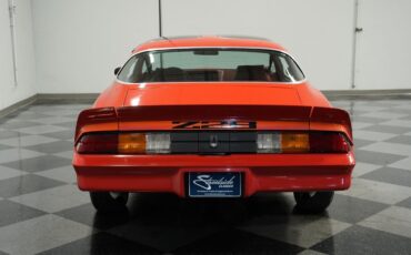 Chevrolet-Camaro-1979-Coupe-9