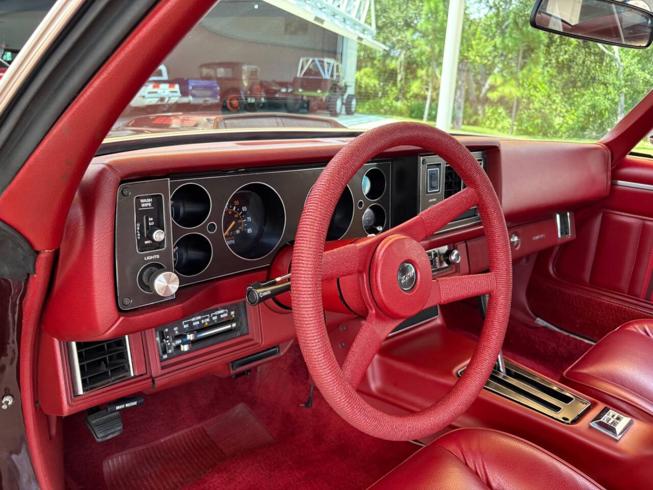 Chevrolet-Camaro-1980-Coupe-22