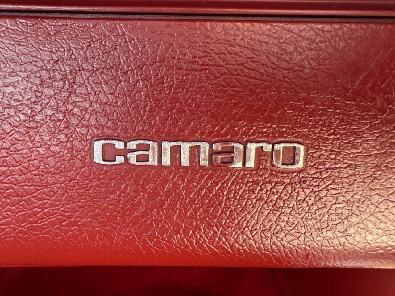 Chevrolet-Camaro-1980-Coupe-32