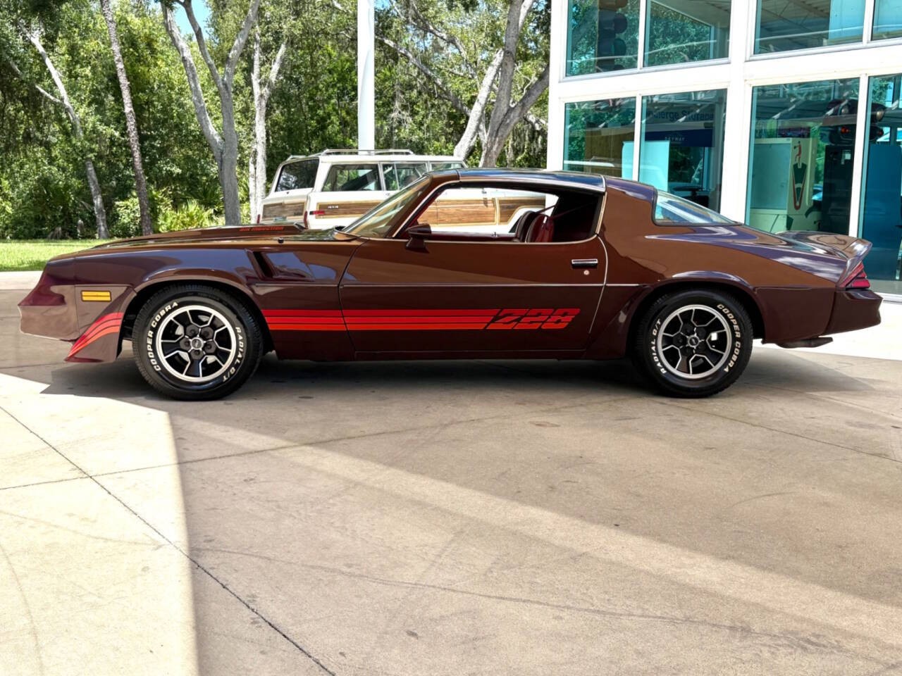 Chevrolet-Camaro-1980-Coupe-7