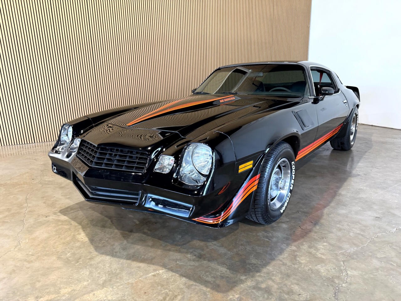 Chevrolet-Camaro-1981-American-Muscle-Car-1