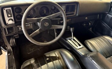 Chevrolet-Camaro-1981-American-Muscle-Car-22