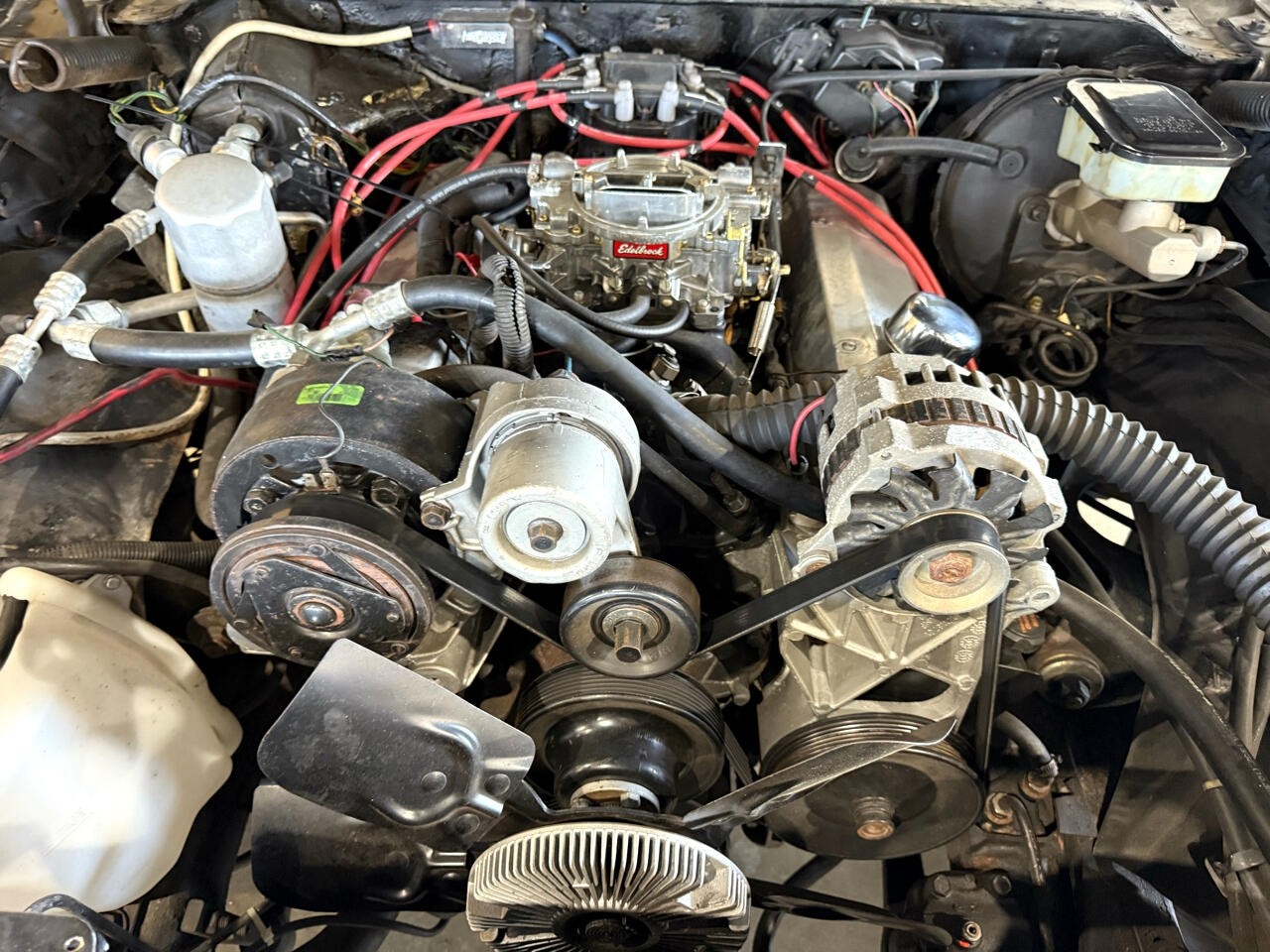 Chevrolet-Camaro-1981-American-Muscle-Car-33
