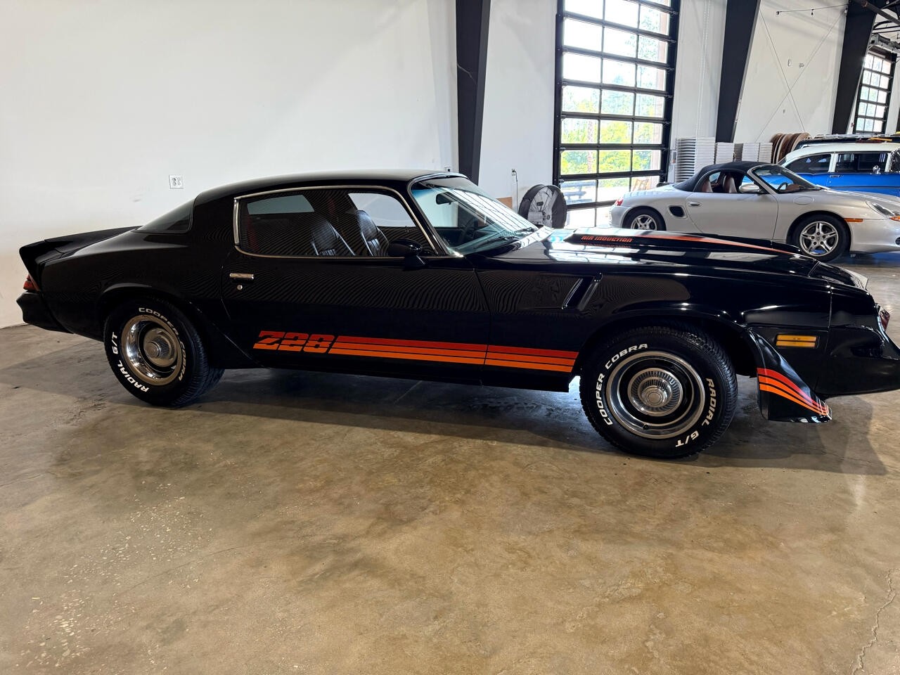 Chevrolet-Camaro-1981-American-Muscle-Car-7