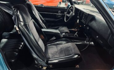 Chevrolet-Camaro-1981-Coupe-18