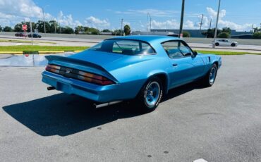 Chevrolet-Camaro-1981-Coupe-5