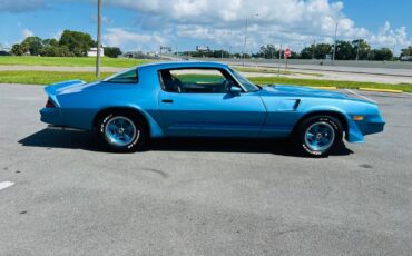 Chevrolet-Camaro-1981-Coupe-6