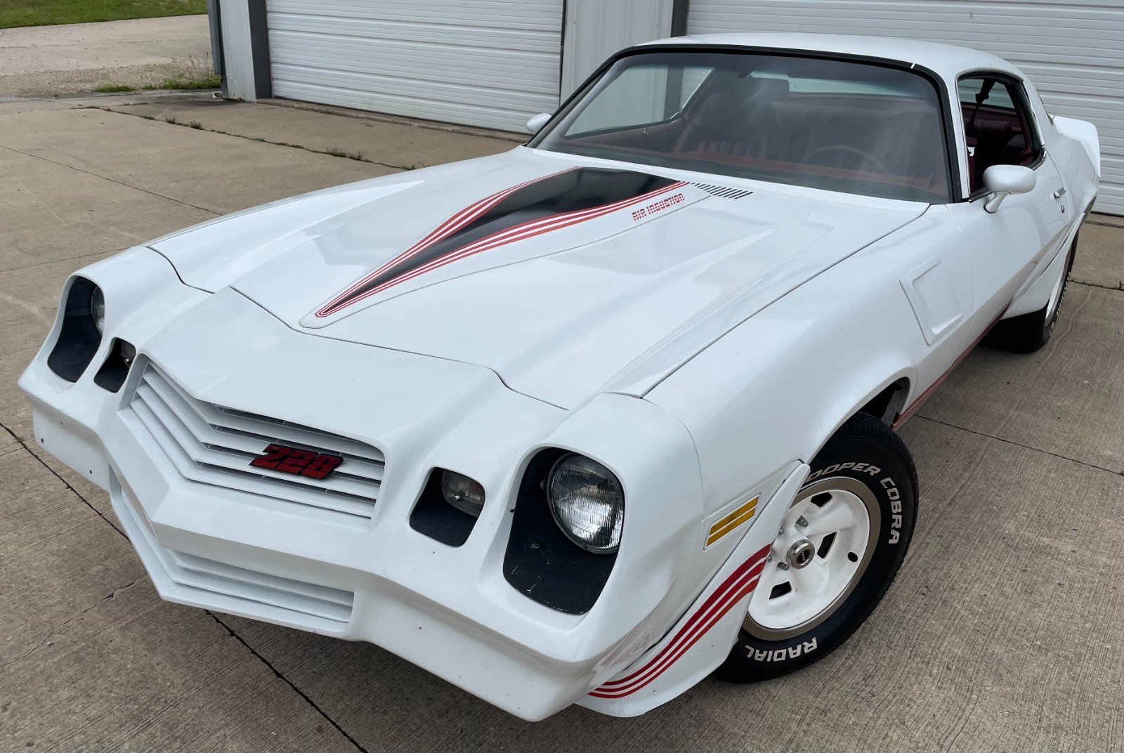 Chevrolet-Camaro-1981-Coupe-7