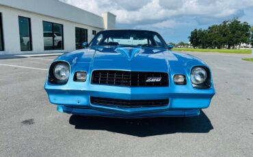 Chevrolet-Camaro-1981-Coupe-8