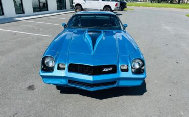 Chevrolet-Camaro-1981-Coupe-9