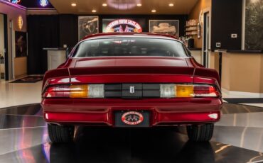 Chevrolet-Camaro-1981-Dark-Red-24