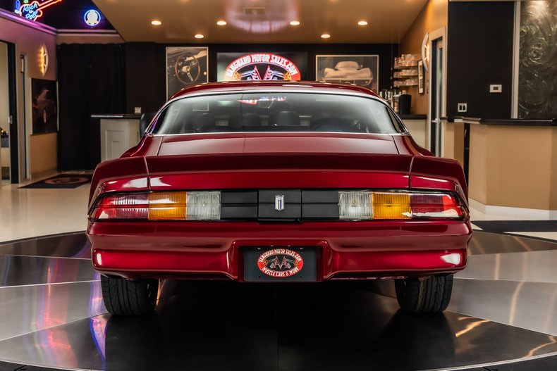 Chevrolet-Camaro-1981-Dark-Red-24