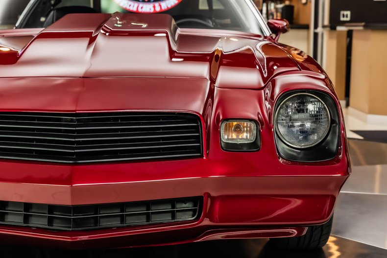 Chevrolet-Camaro-1981-Dark-Red-33