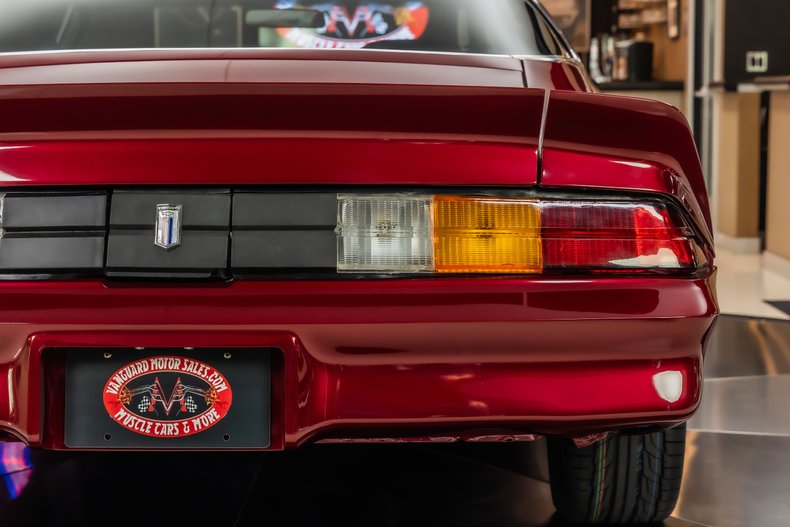 Chevrolet-Camaro-1981-Dark-Red-4