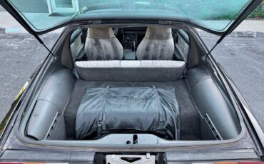 Chevrolet-Camaro-1983-Coupe-4