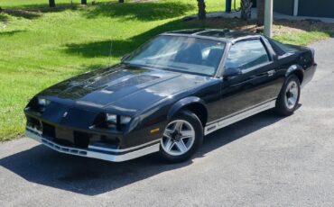 Chevrolet-Camaro-1983-Coupe-7