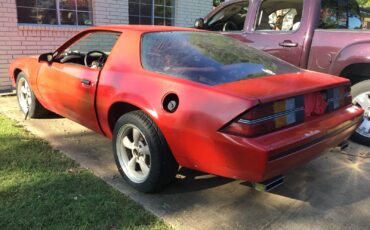Chevrolet-Camaro-1984-5