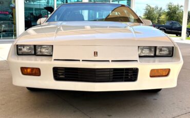 Chevrolet-Camaro-1985-Hatchback-1