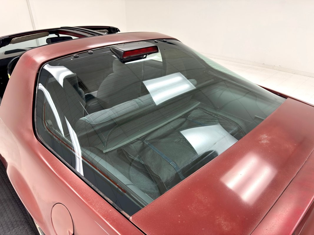Chevrolet-Camaro-1986-Coupe-15