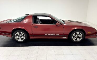 Chevrolet-Camaro-1986-Coupe-6