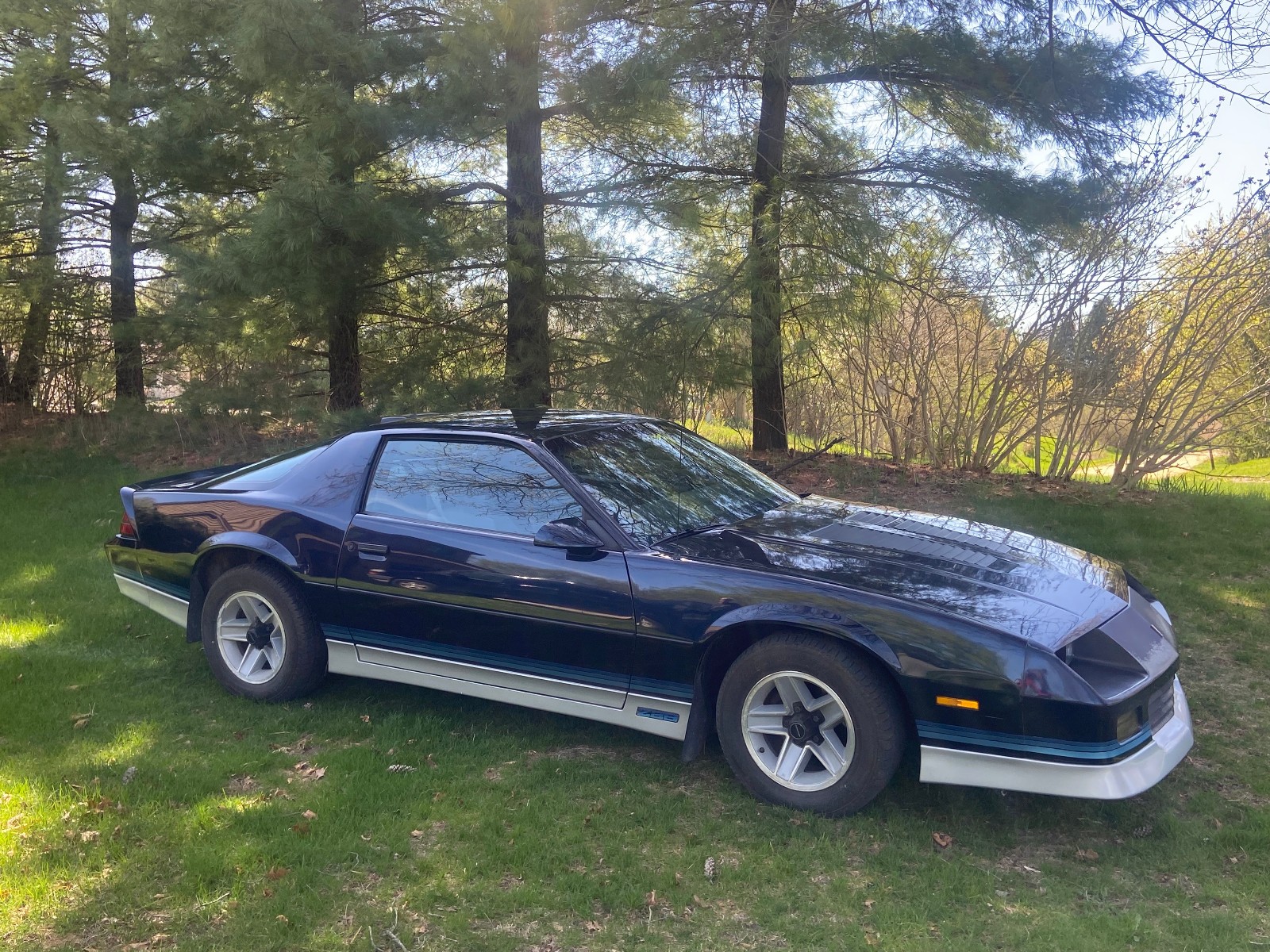 Chevrolet-Camaro-1986-Coupe-6