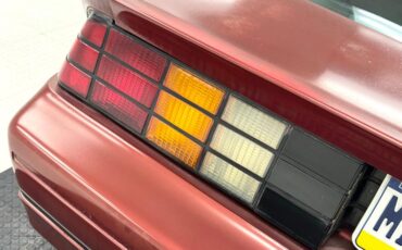 Chevrolet-Camaro-1986-Flame-Red-Metallic-Gray-30