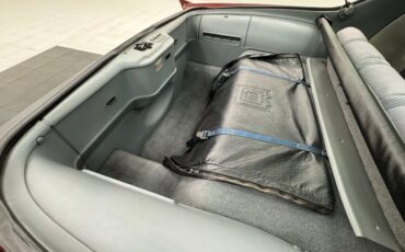 Chevrolet-Camaro-1986-Flame-Red-Metallic-Gray-41