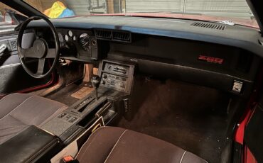 Chevrolet-Camaro-1987-15
