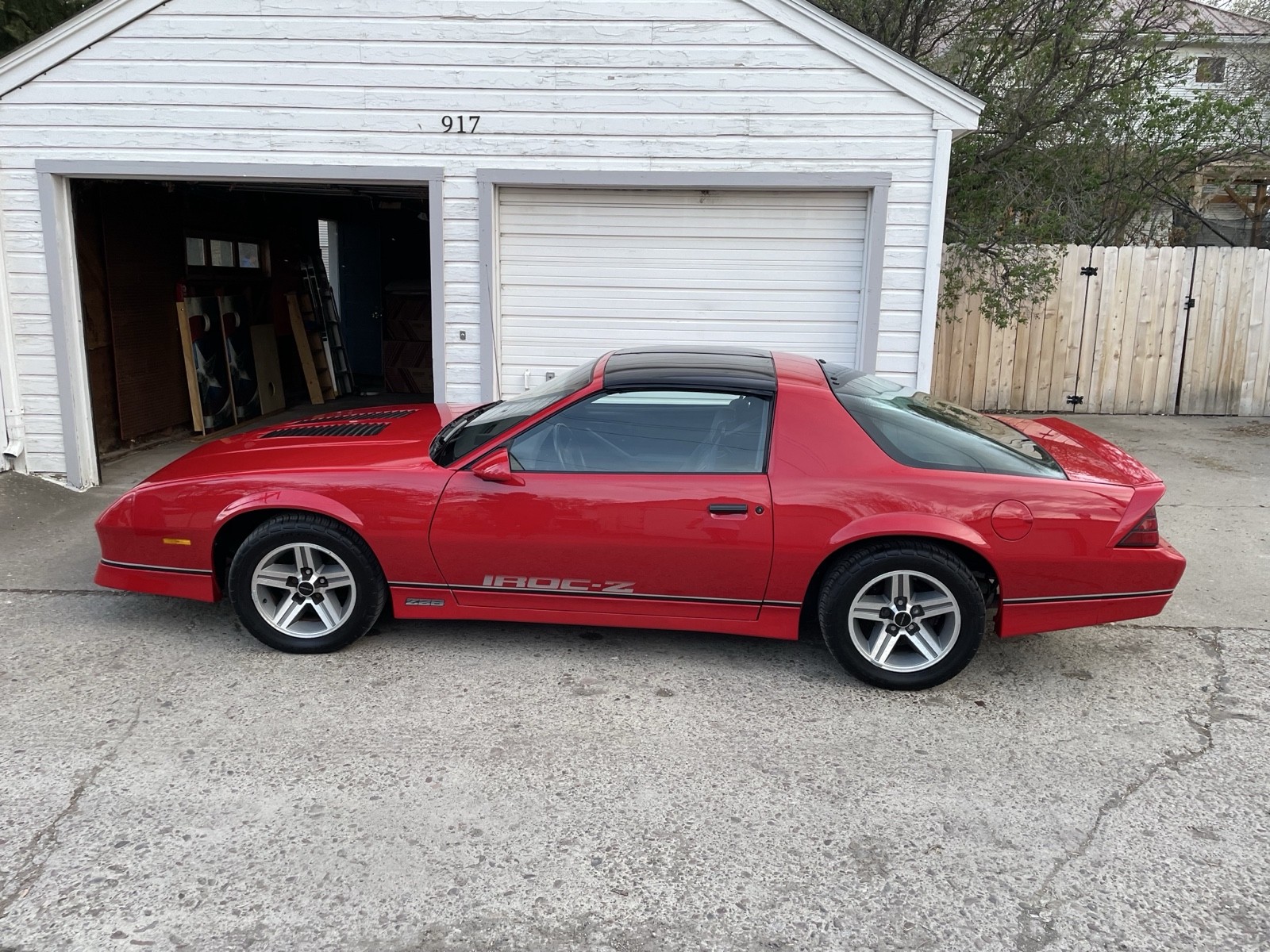 Chevrolet-Camaro-1987-3