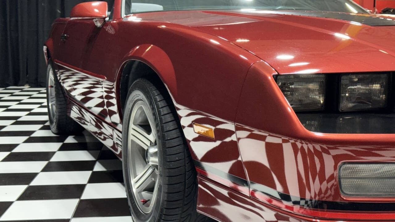 Chevrolet-Camaro-1988-Convertible-16