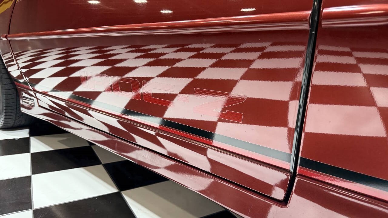 Chevrolet-Camaro-1988-Convertible-29