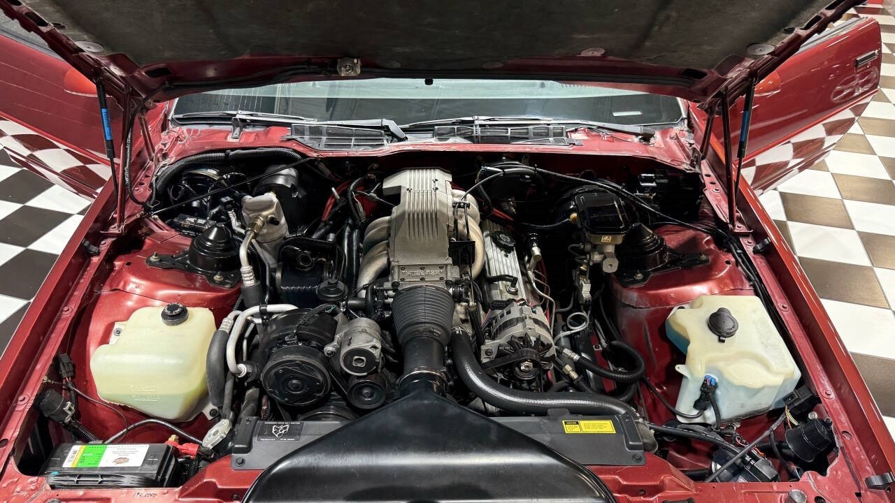 Chevrolet-Camaro-1988-Convertible-5